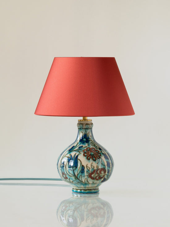 Table Lamp from Antique Royal Delft Oud Perzisch (Nieuw Delft)–Yasmin